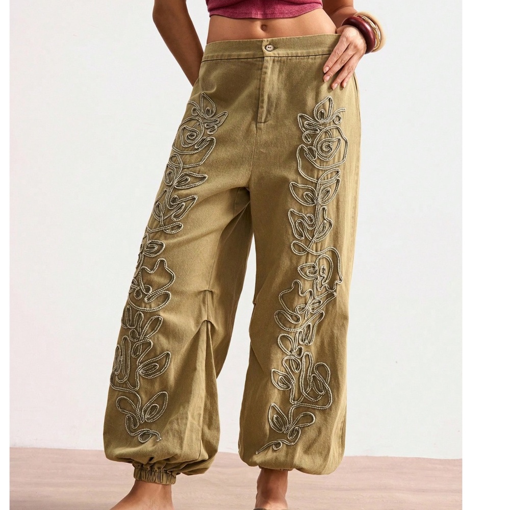 Western Army Green Embroidered Pockets Denim jean Joggers pants